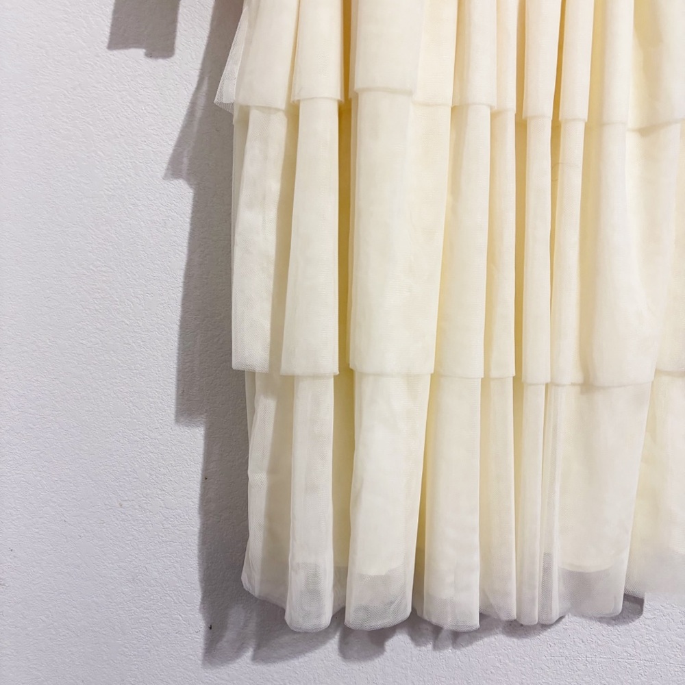 Ivy City Co Cream Midi Dress - Picture 6 of 9
